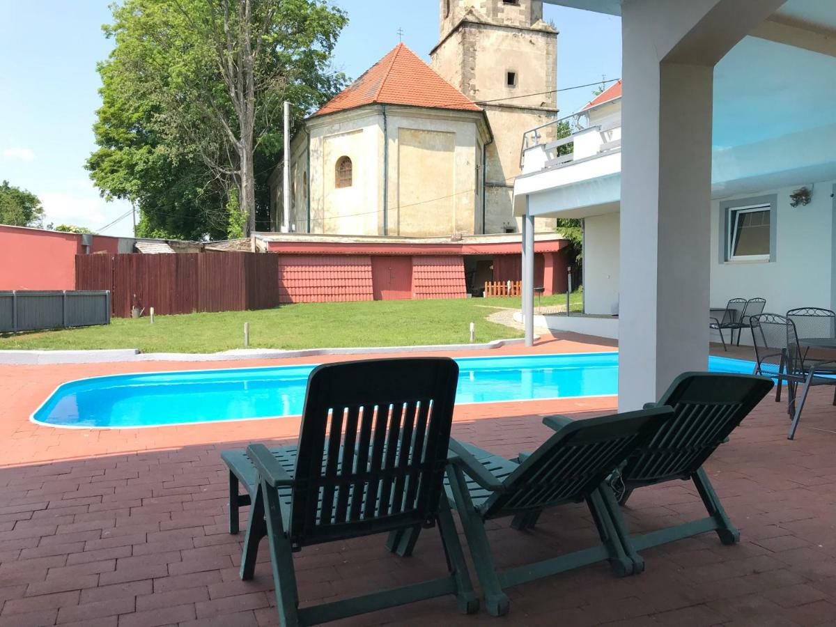 Beach Pension Хеб Екстериор снимка
